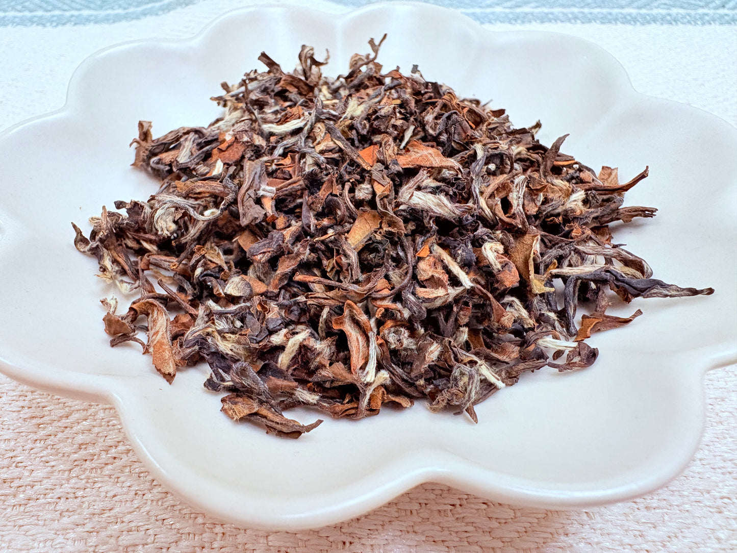 Bai Hao Oolong Tea -Oriental Beauty (东方美人)