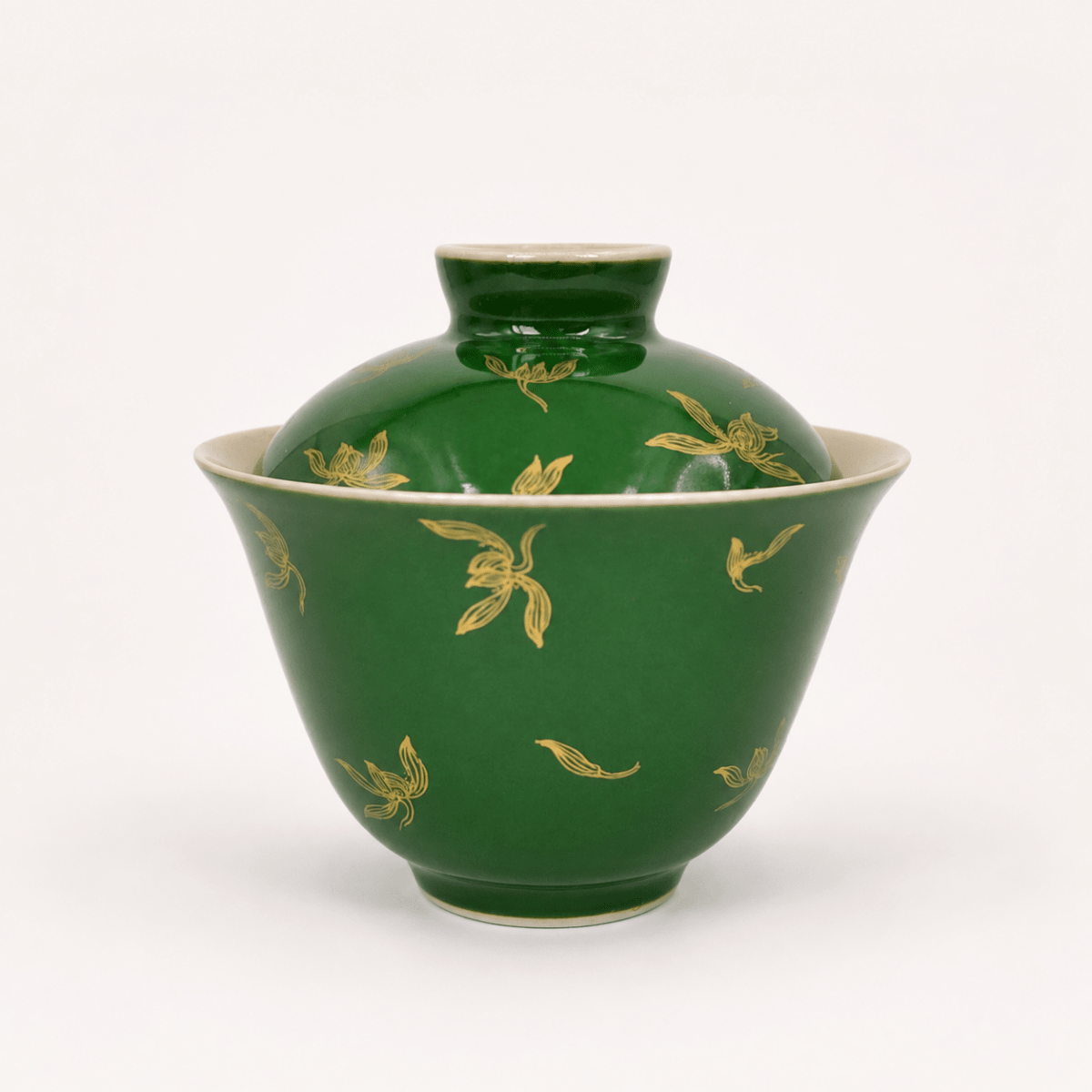 Gaiwan tea cup for Chinese tea brewing