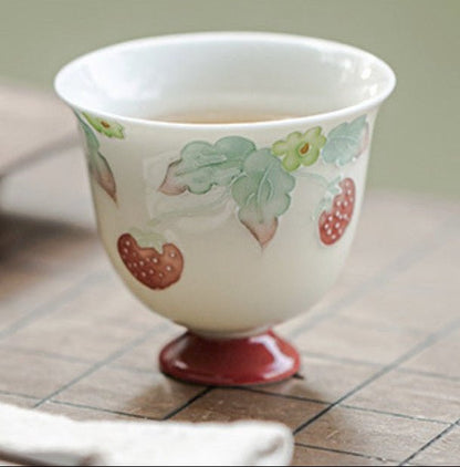 Strawberry ceramic gaiwan for loose leaf tea