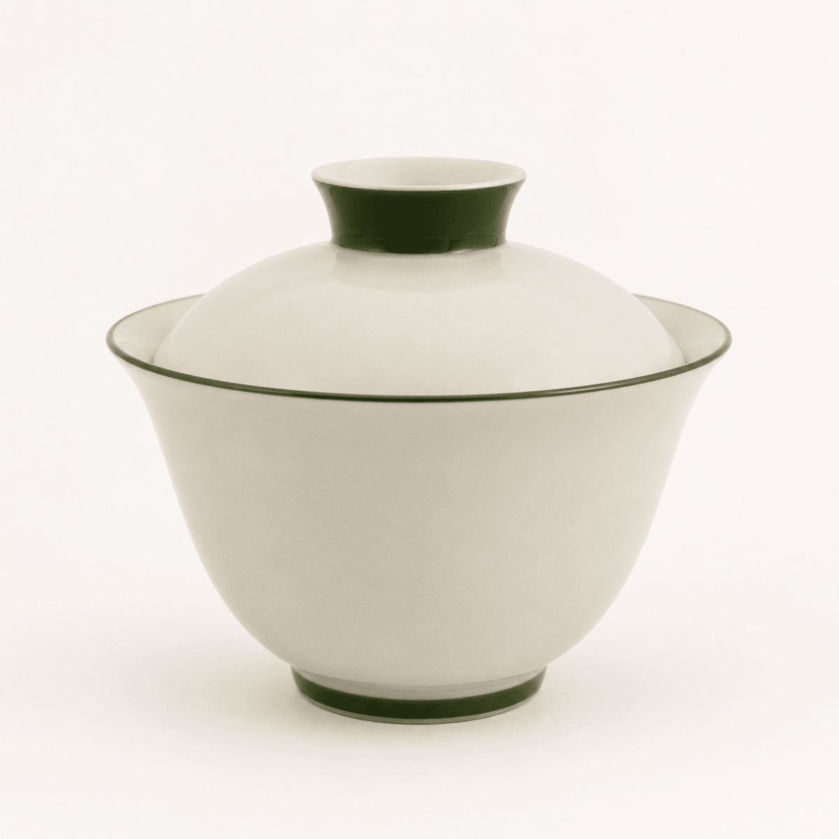 Chinese gaiwan with lid and saucer