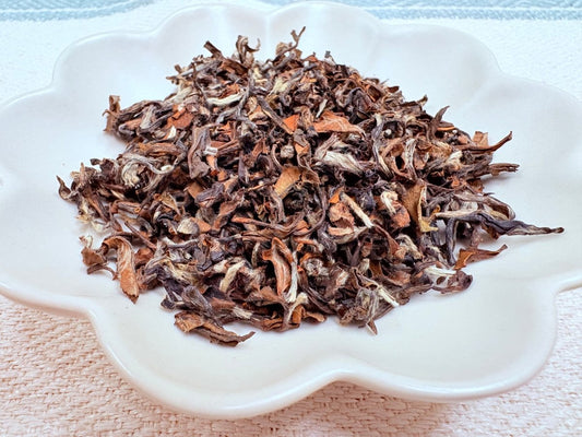 Oriental Beauty Oolong Tea (東方美人) | Premium Taiwanese Bai Hao Oolong Tea (2024 Harvest) - Chin-tea Studio